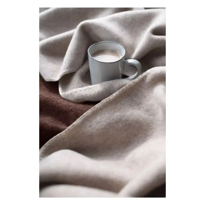 manta-sofa-natural-lana-merino-100-blaugab