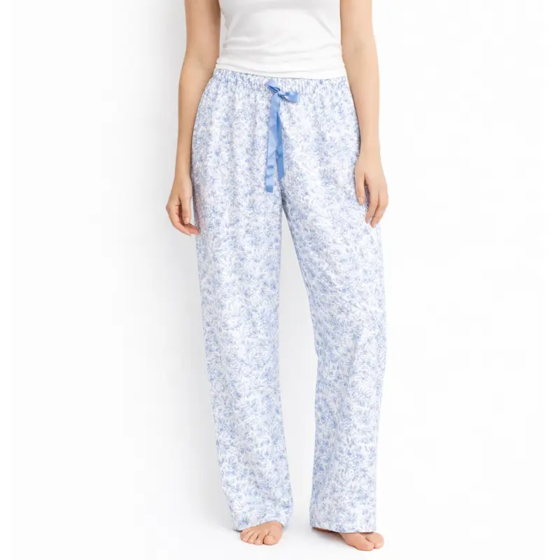 pijama-largo-lgodon-mujer-modelo.webp