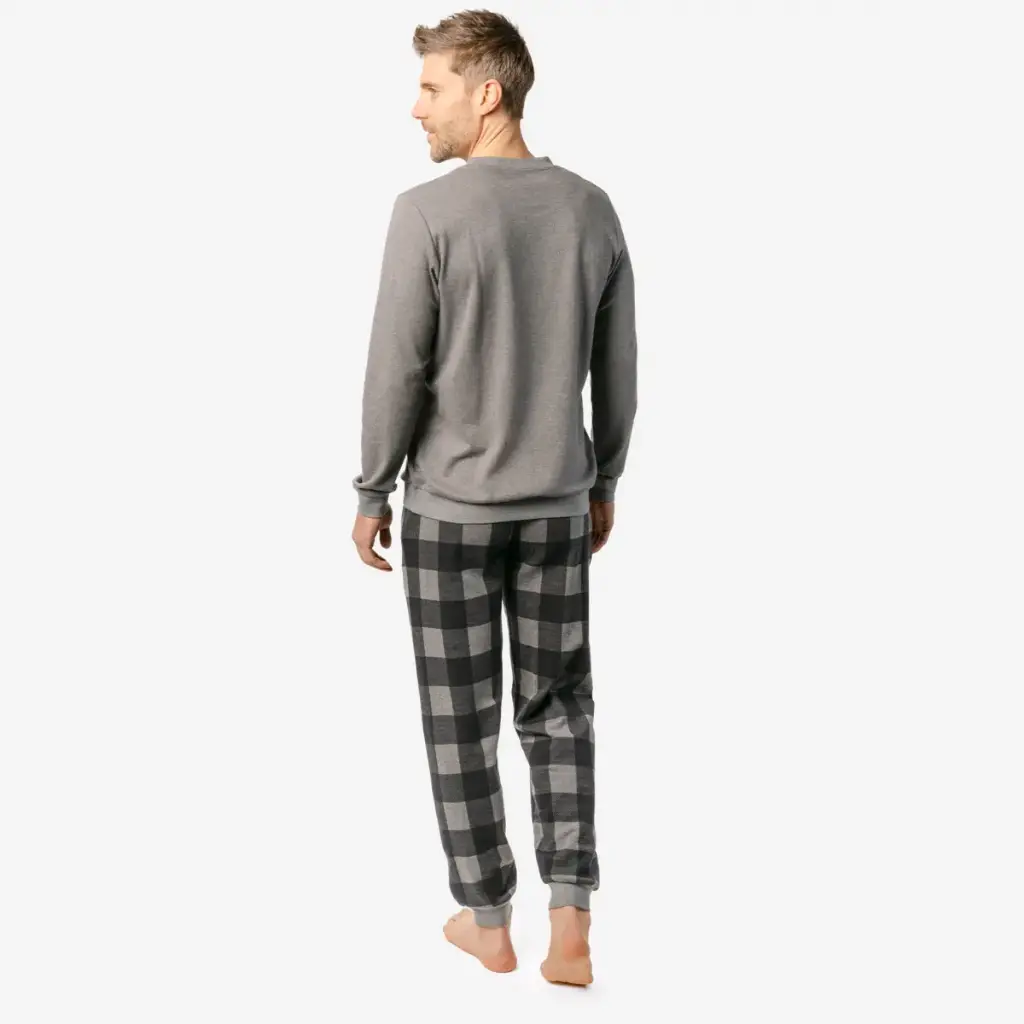 pijama largo gris hombre 3.webp