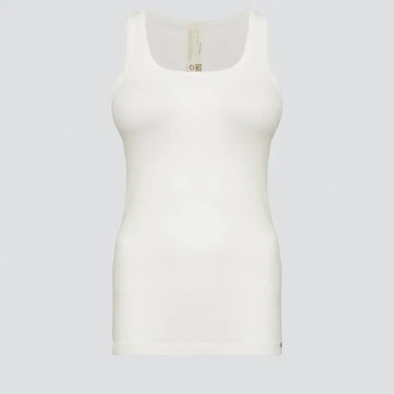 100% organic cotton undershirt with lace trim